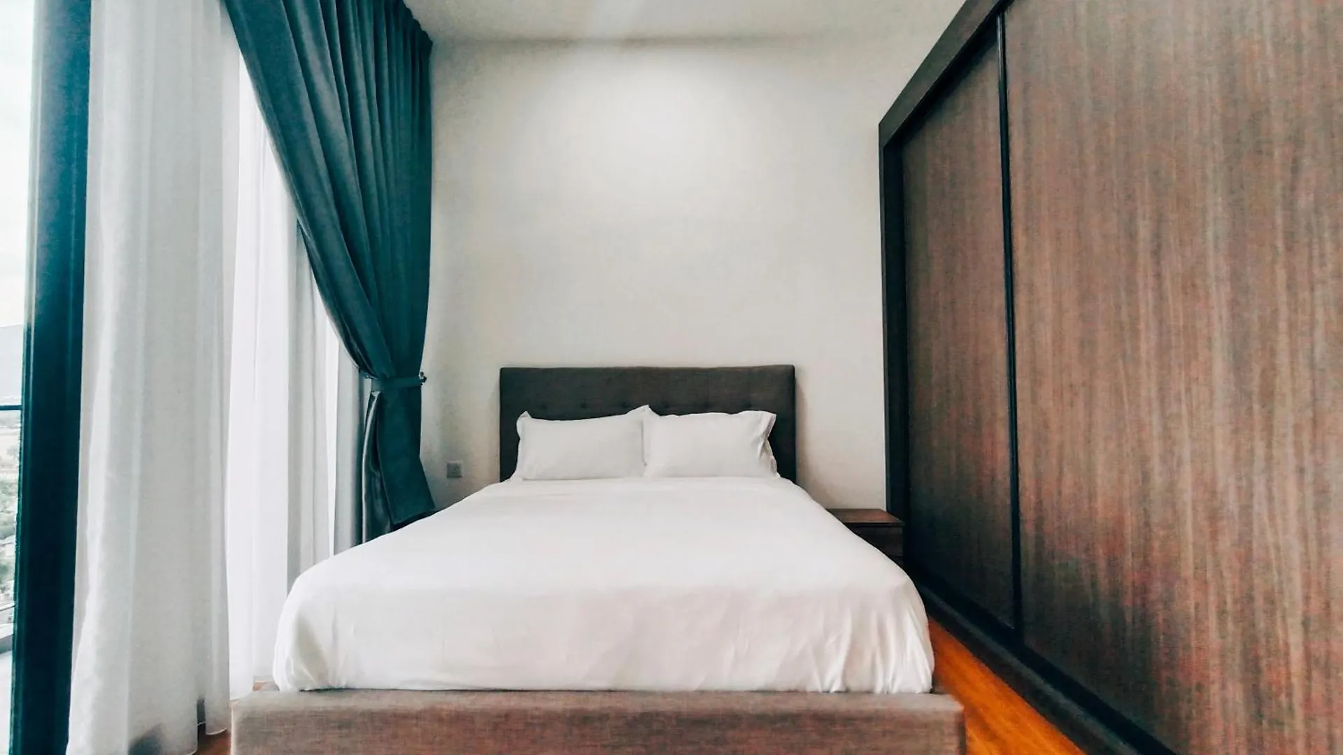 Διαμέρισμα Beacon Executive Suites - By Iz Τζωρτζ Τάουν