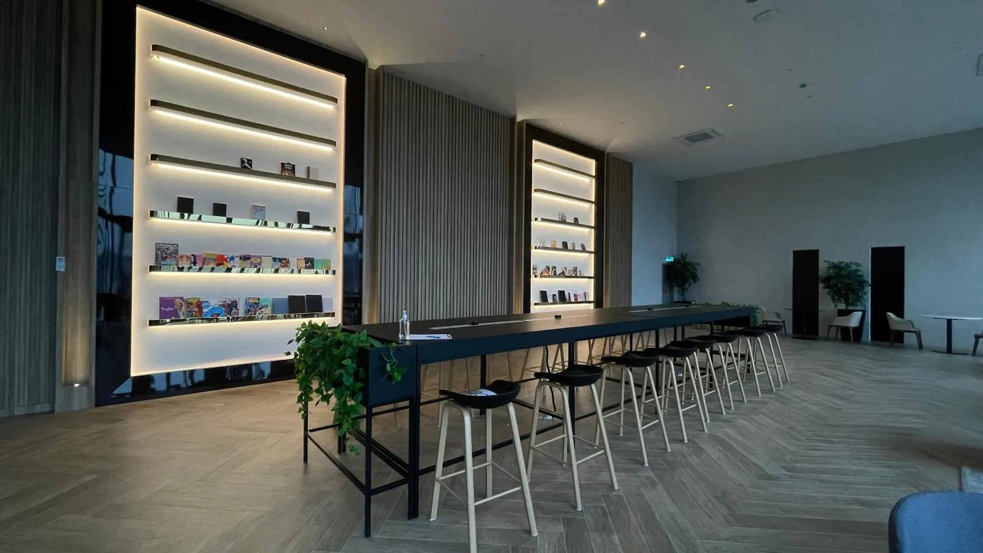 Beacon Executive Suites - By Iz 乔治敦 公寓